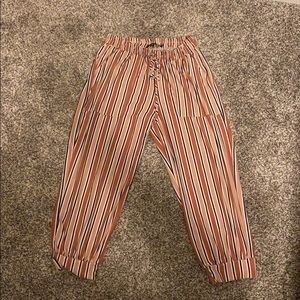 Women’s Capri pants